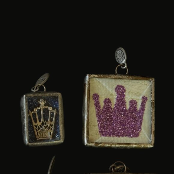 Jewel Kade Crown Pendant Lot – 2 Double-Sided Royalty Charms - Picture 1 of 3